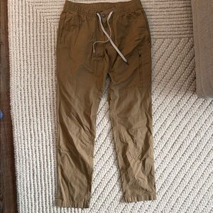 Vuori Men's Brown Chinos
